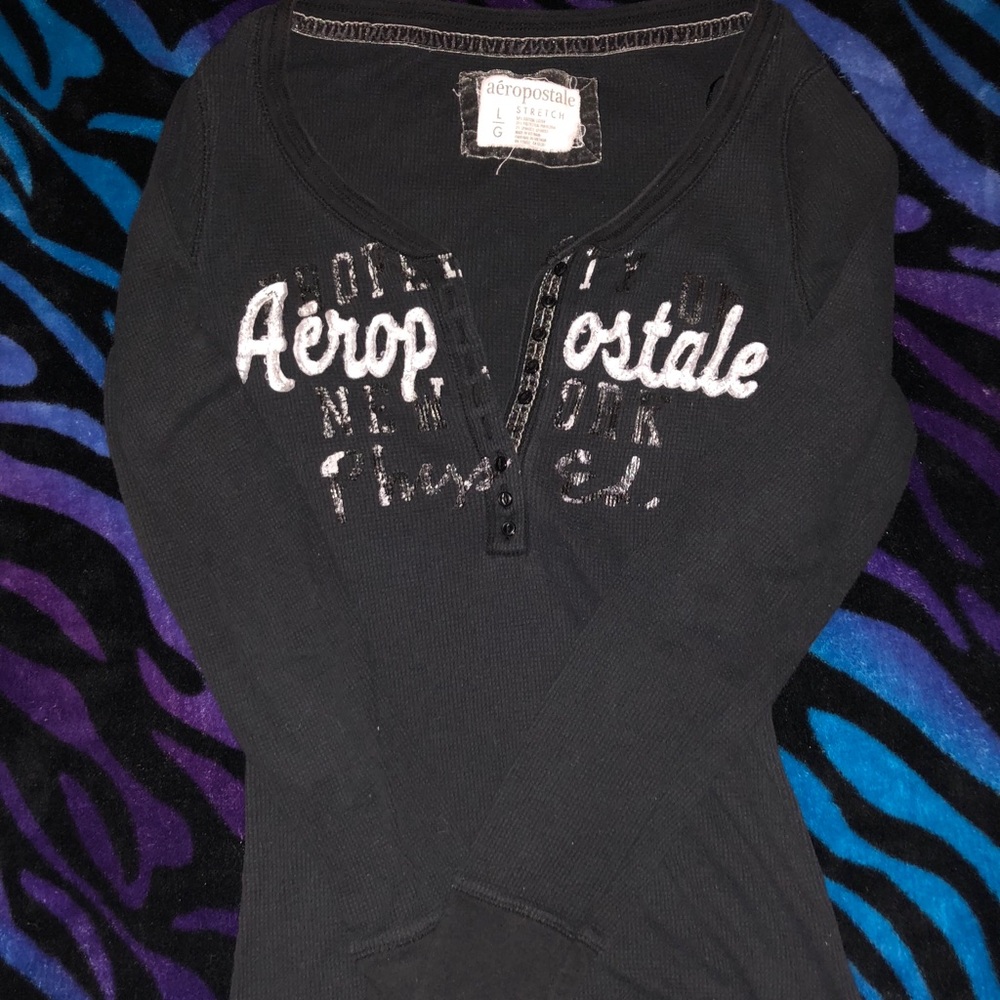 black aero button up